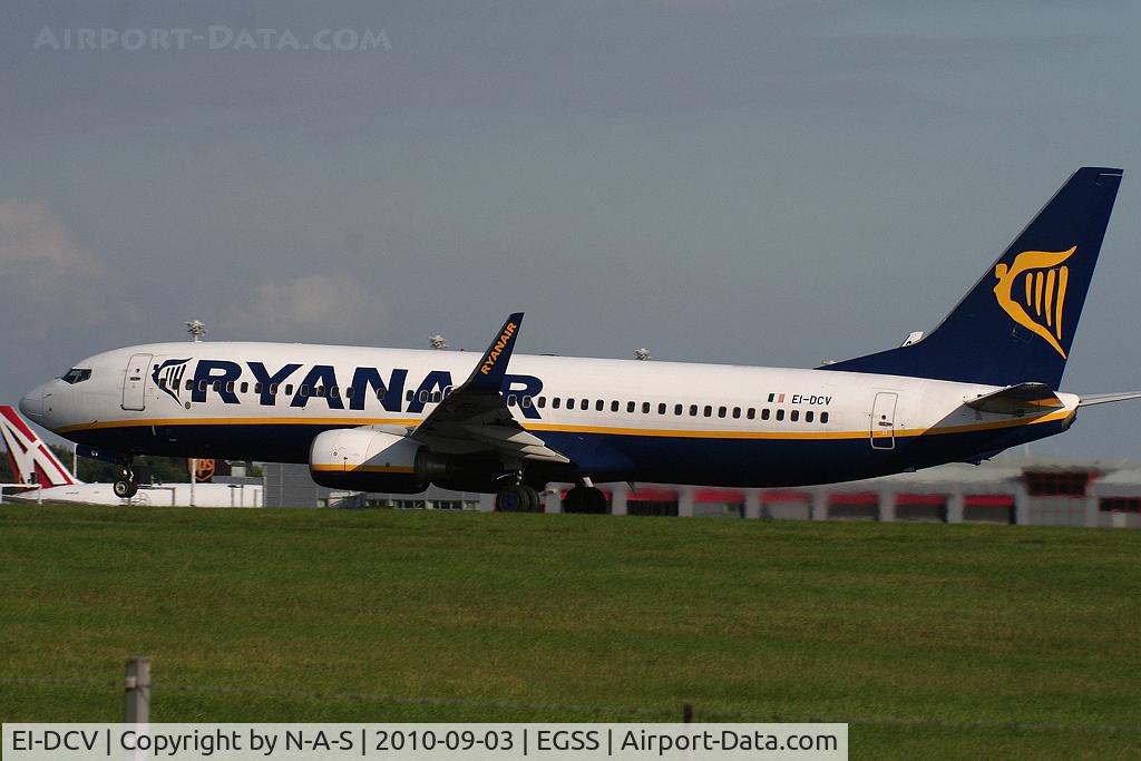 EI-DCV, 2004 Boeing 737-8AS C/N 33814, Departing