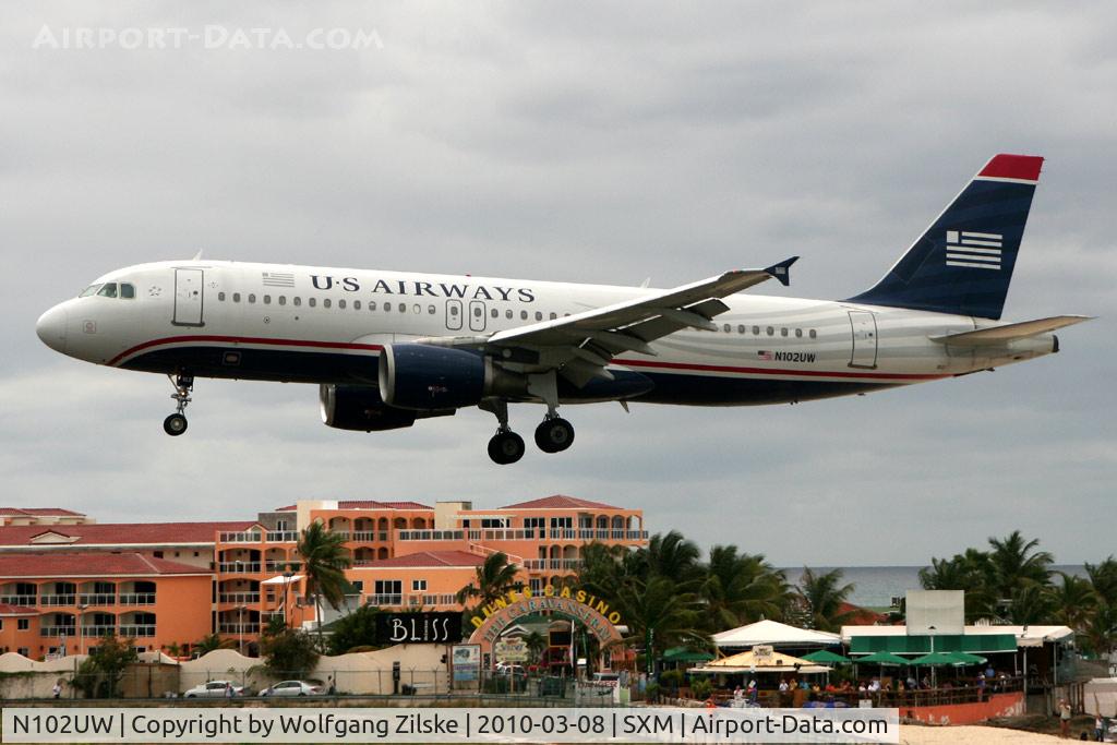 N102UW, 1998 Airbus A320-214 C/N 0844, visitor