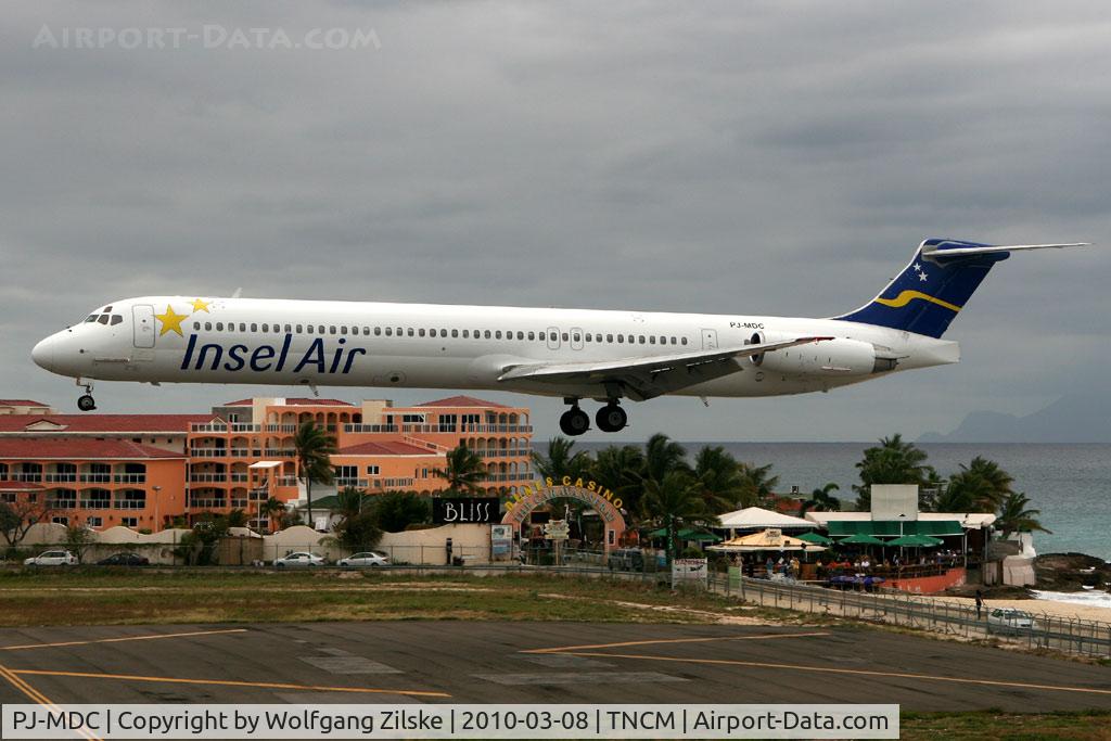 PJ-MDC, 1988 McDonnell Douglas MD-82 (DC-9-82) C/N 49434, visitor
