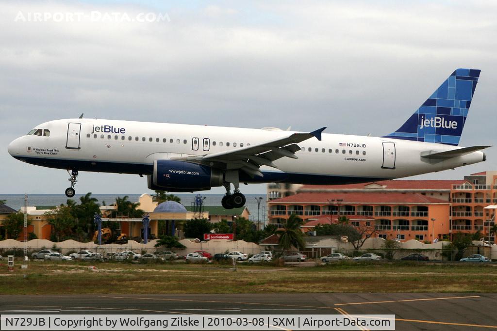 N729JB, 2008 Airbus A320-232 C/N 3572, visitor