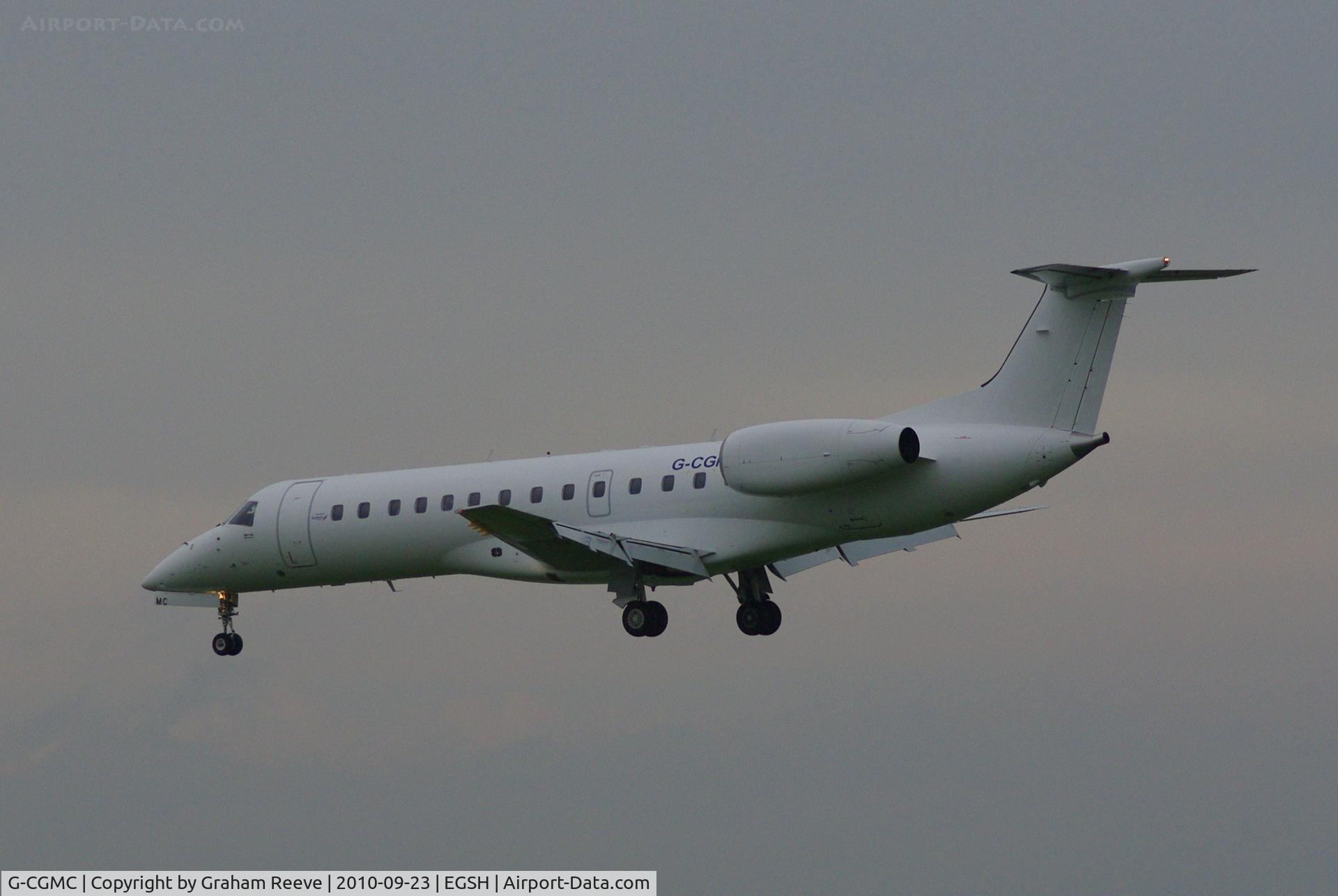 G-CGMC, 1999 Embraer ERJ-135ER (EMB-135ER) C/N 145198, Landing at Norwich.