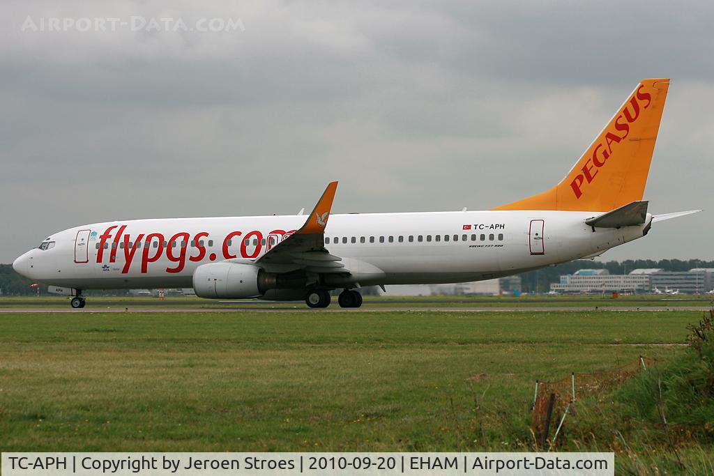 TC-APH, 2001 Boeing 737-8S3 C/N 29250/792, .