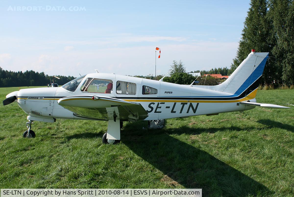 SE-LTN, Piper PA-28R-201 Cherokee Arrow III C/N 28R-7837229, Nice Piper Arrow