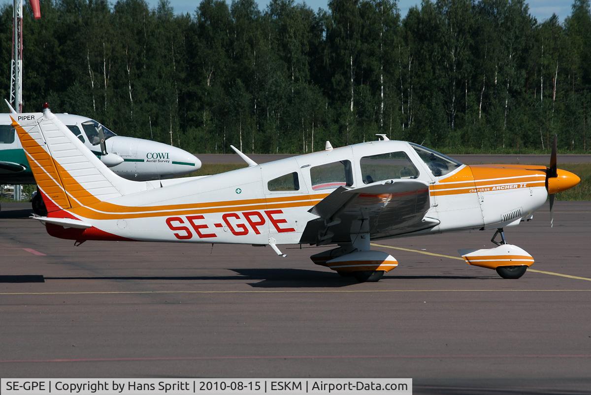 SE-GPE, 1977 Piper PA-28-181 Archer II C/N 28-7790232, Piper Archer