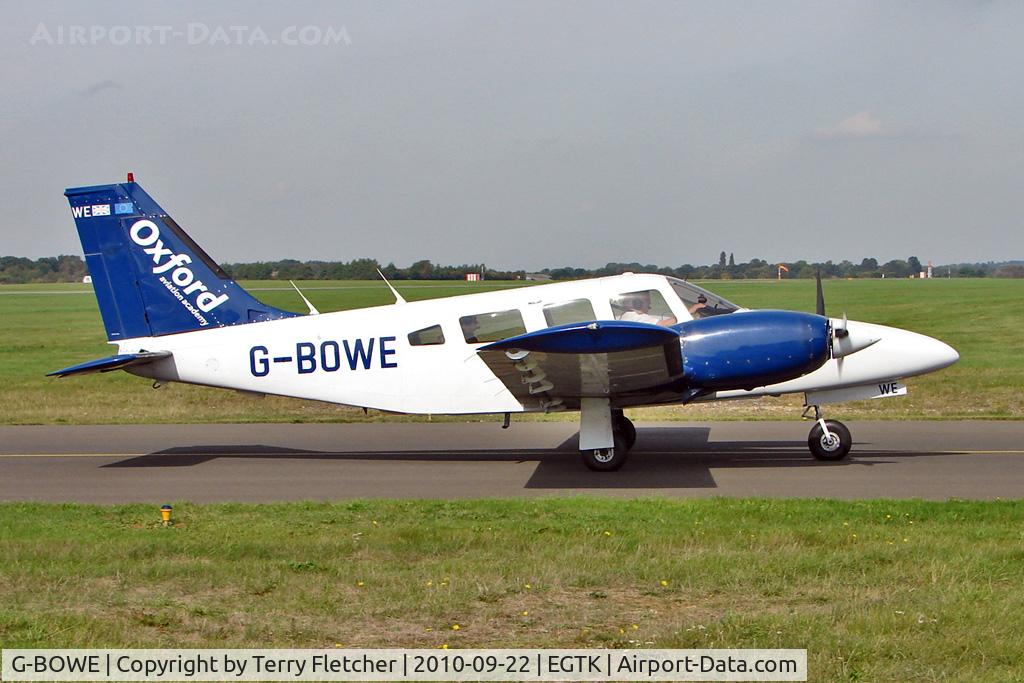 G-BOWE, 1978 Piper PA-34-200T Seneca II C/N 34-7870405, 1978 Piper PIPER PA-34-200T, c/n: 34-7870405 at Kidlington