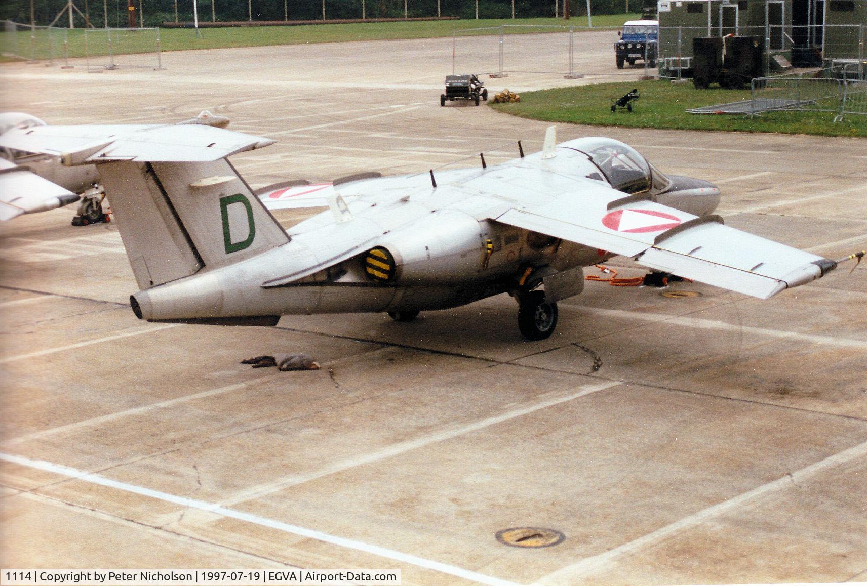 1114, Saab 105OE C/N 105414, Austrian Air Force display team Saab 105OE, callsign Tiger 11, on the flight-line at the 1997 Intnl Air Tattoo at RAF Fairford.