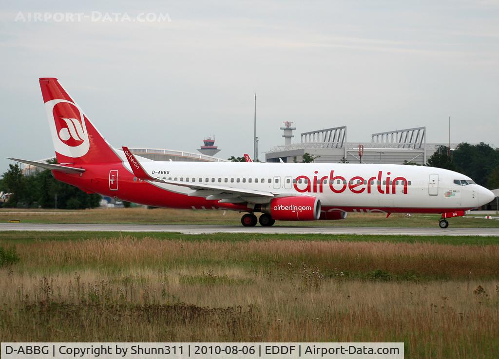 D-ABBG, 2002 Boeing 737-86J C/N 32918, Taking off rwy 18