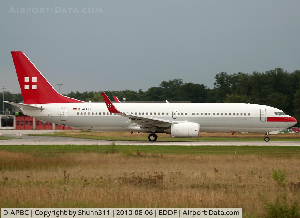 D-APBC, 2004 Boeing 737-8BK C/N 33016, Taking off rwy 18