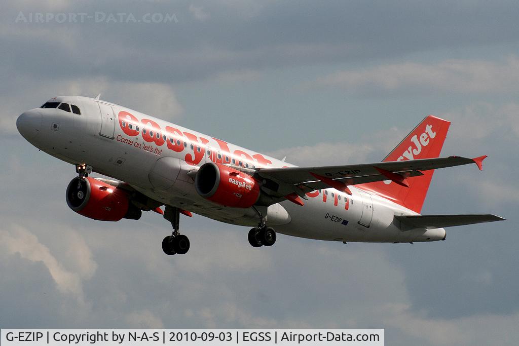 G-EZIP, 2005 Airbus A319-111 C/N 2514, Departing