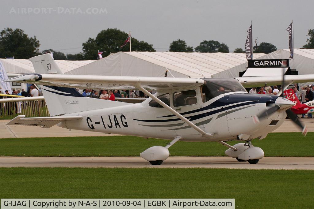 G-IJAG, 2005 Cessna 182T Skylane C/N 18281683, LAA Rally 2010