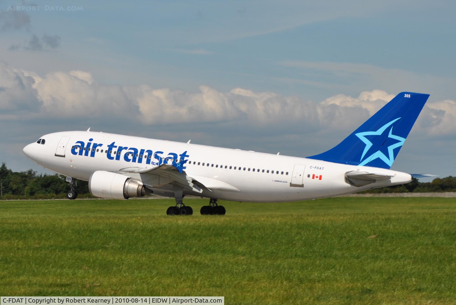 C-FDAT, 1992 Airbus A310-308 C/N 658, Transat rotating off r/w 28