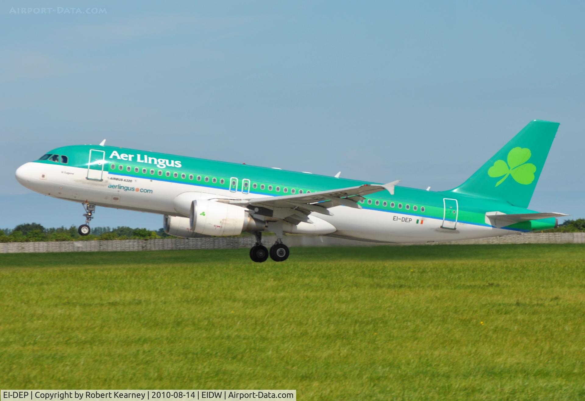 EI-DEP, 2005 Airbus A320-214 C/N 2542, Just after lift-off