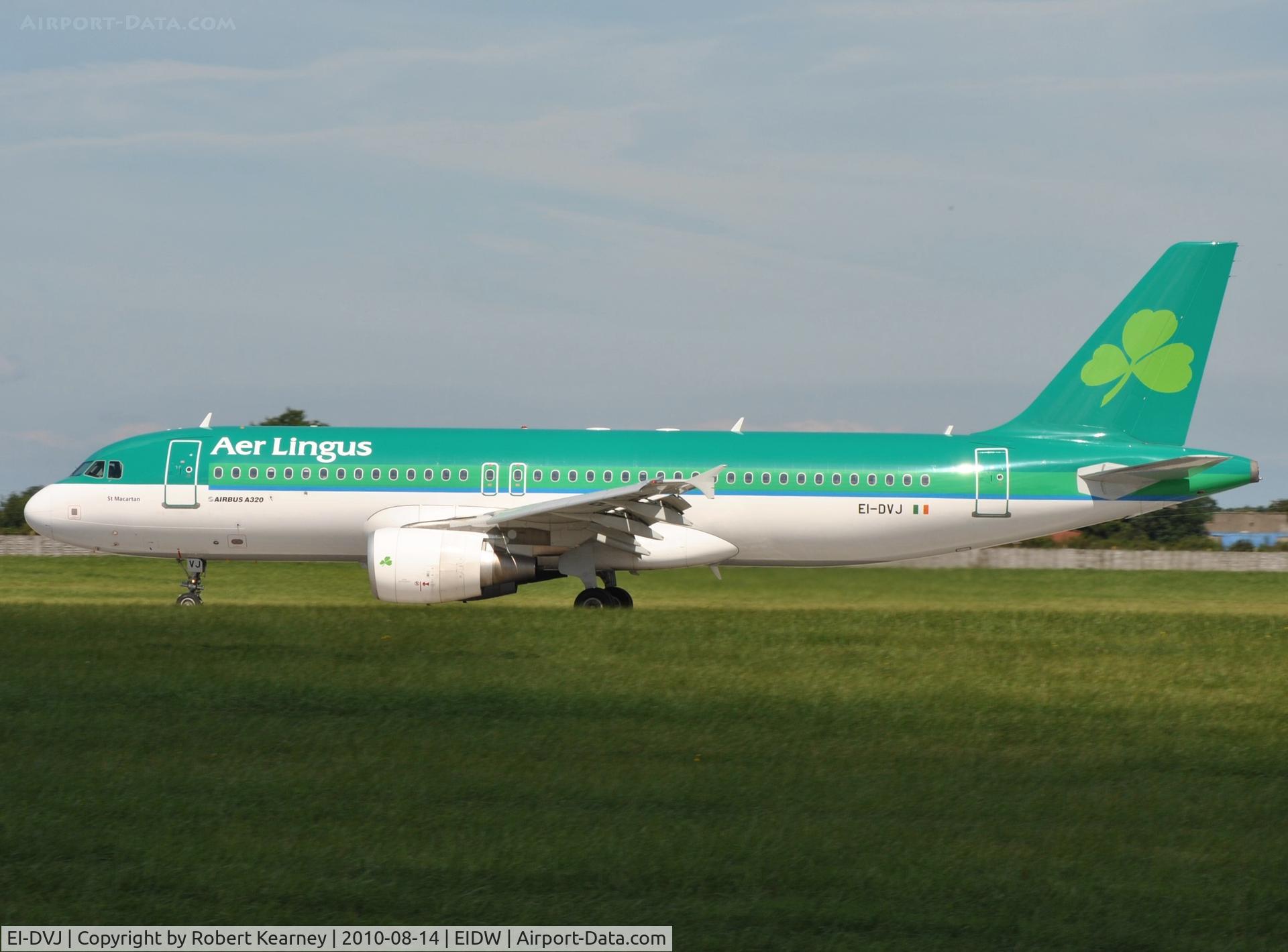 EI-DVJ, 2009 Airbus A320-214 C/N 3857, Rolling to a hault on r/w 28