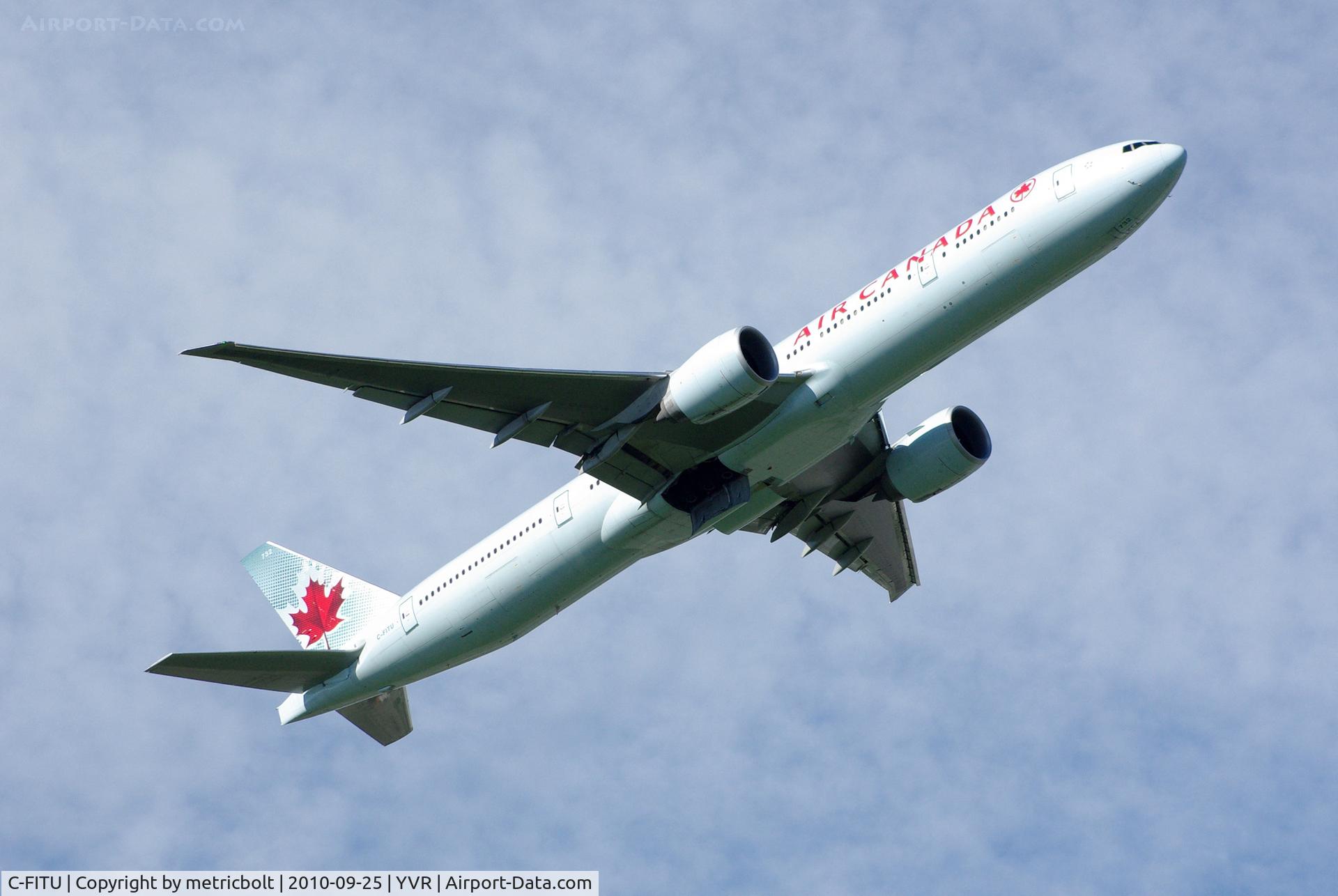 C-FITU, 2007 Boeing 777-333/ER C/N 35254, Departure from Vancouver