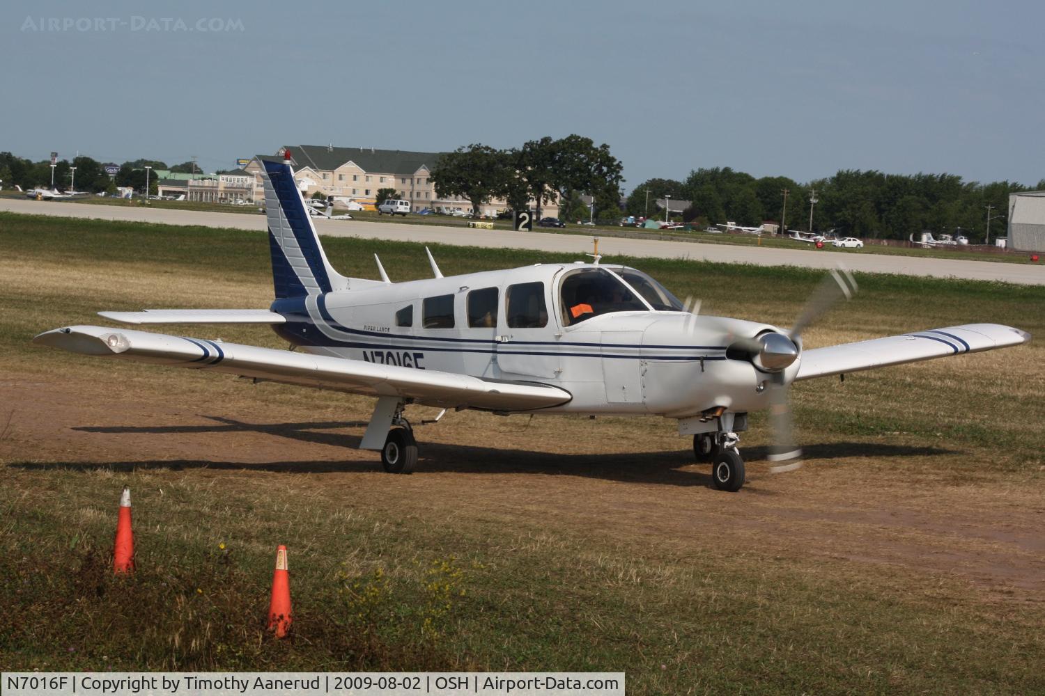 N7016F, 1976 Piper PA-32R-300 Cherokee Lance C/N 32R-7780052, 1976 Piper PA-32R-300, c/n: 32R-7780052