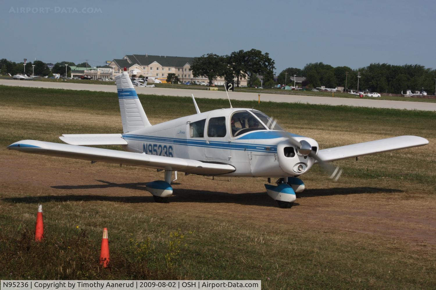 N95236, 1969 Piper PA-28-140 C/N 28-25857, 1969 Piper PA-28-140, c/n: 28-25857