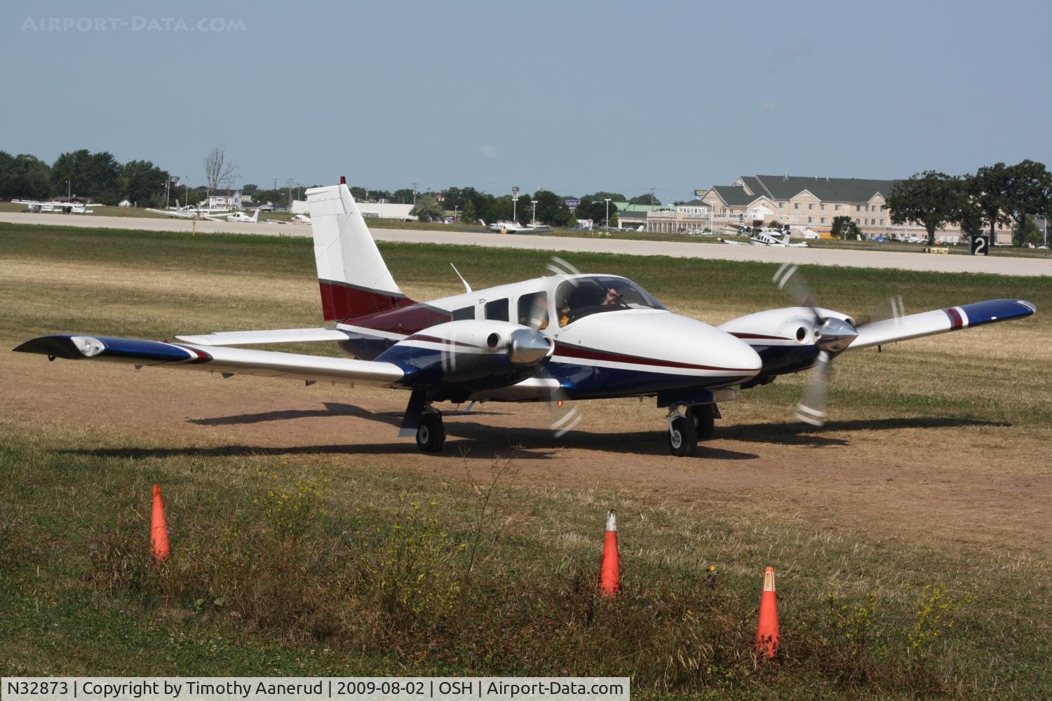 N32873, 1975 Piper PA-34-200T C/N 34-7570064, 1975 Piper PA-34-200T, c/n: 34-7570064
