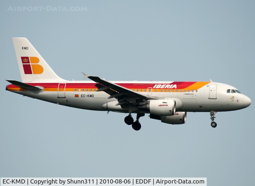 EC-KMD, 2008 Airbus A319-111 C/N 3380, Landing rwy 07L