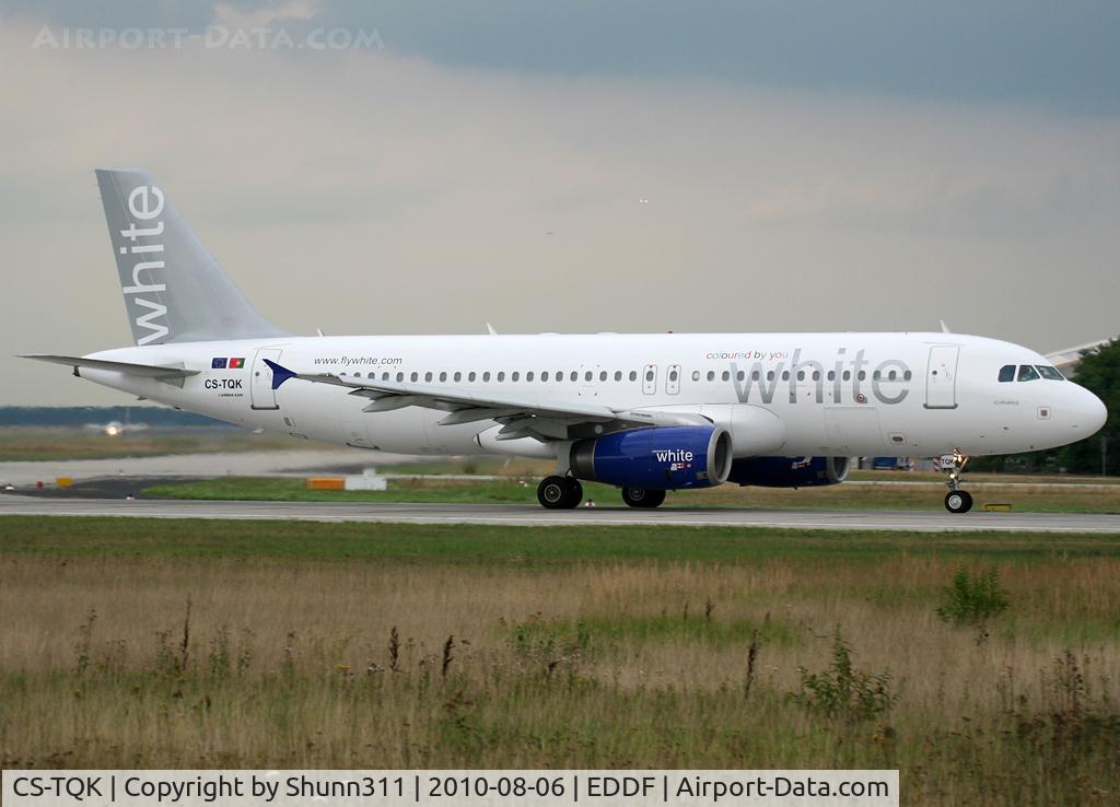 CS-TQK, 2004 Airbus A320-232 C/N 2204, Taking off rwy 18