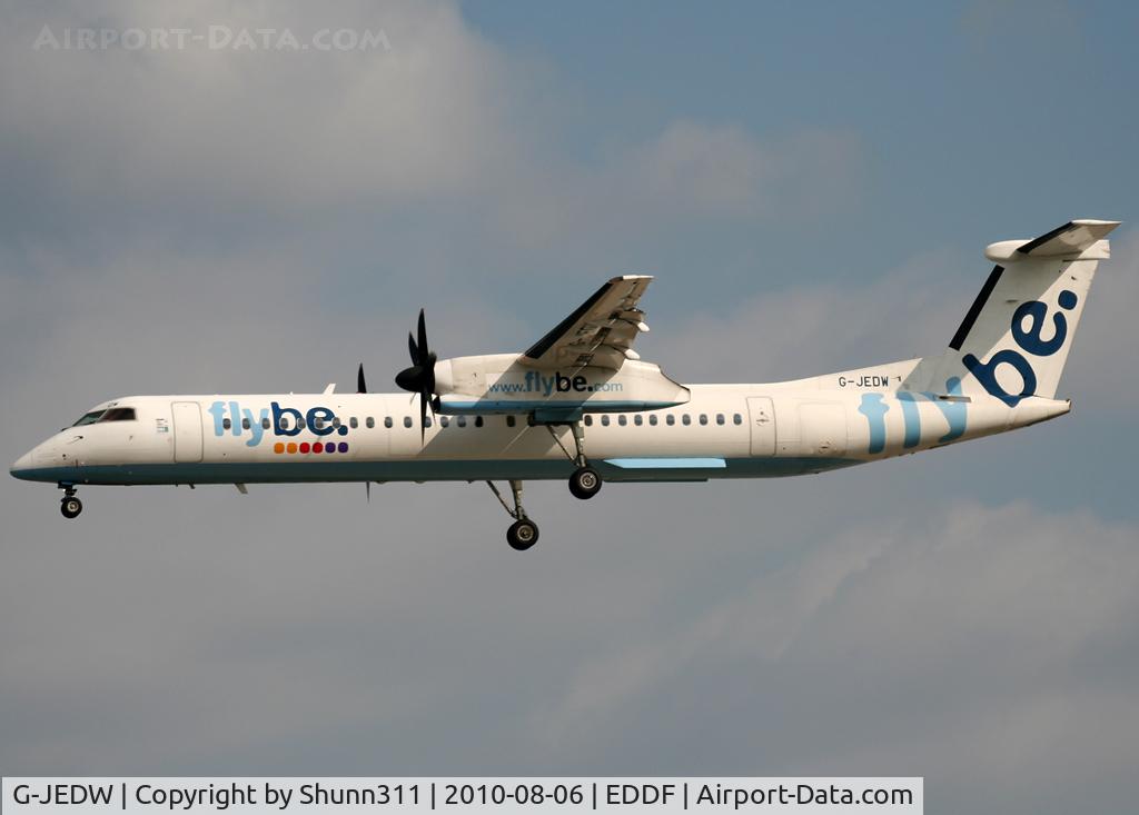 G-JEDW, 2004 De Havilland Canada DHC-8-402Q Dash 8 C/N 4093, Landing rwy 25R
