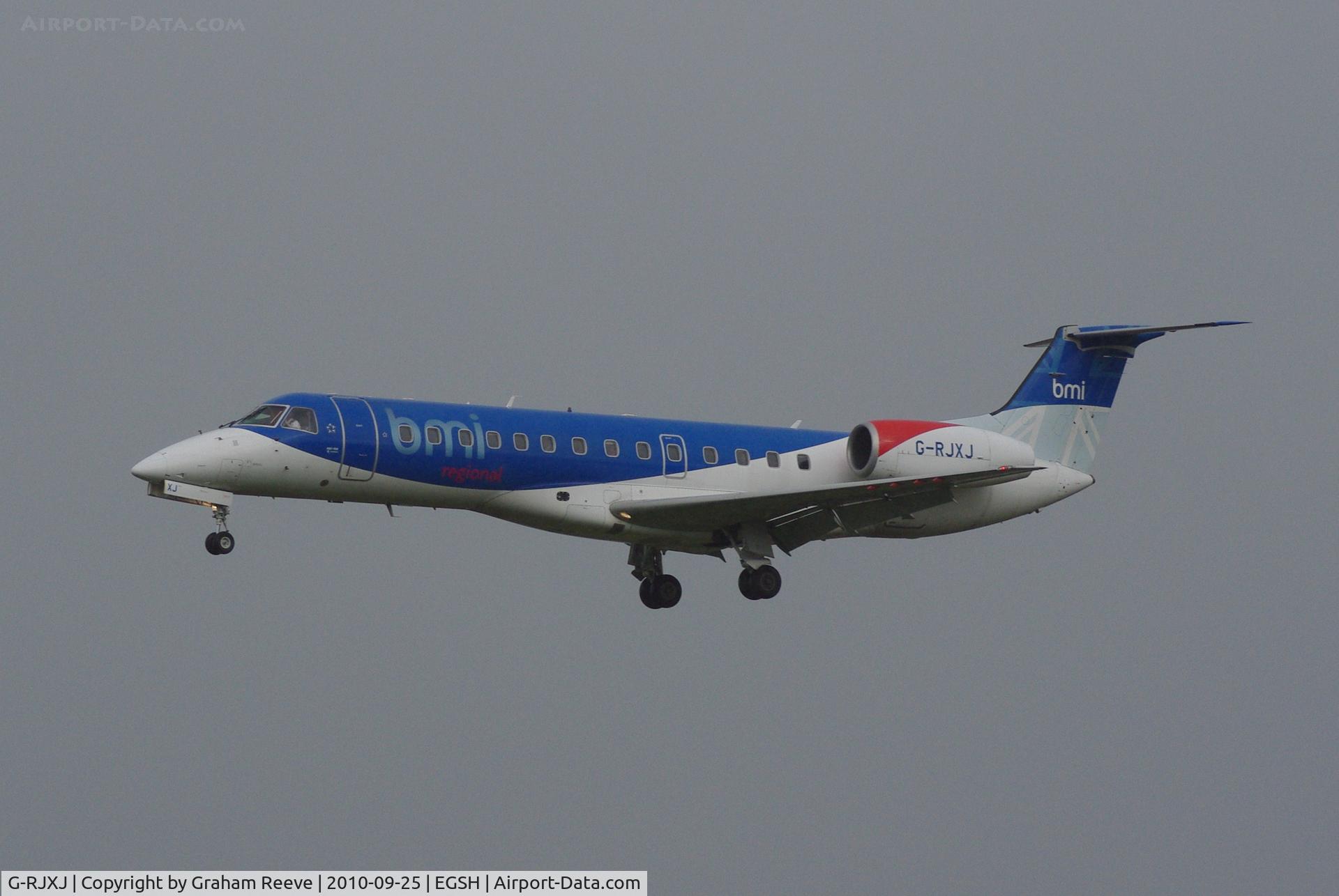 G-RJXJ, 2001 Embraer ERJ-135ER (EMB-135ER) C/N 145473, Landing at Norwich.