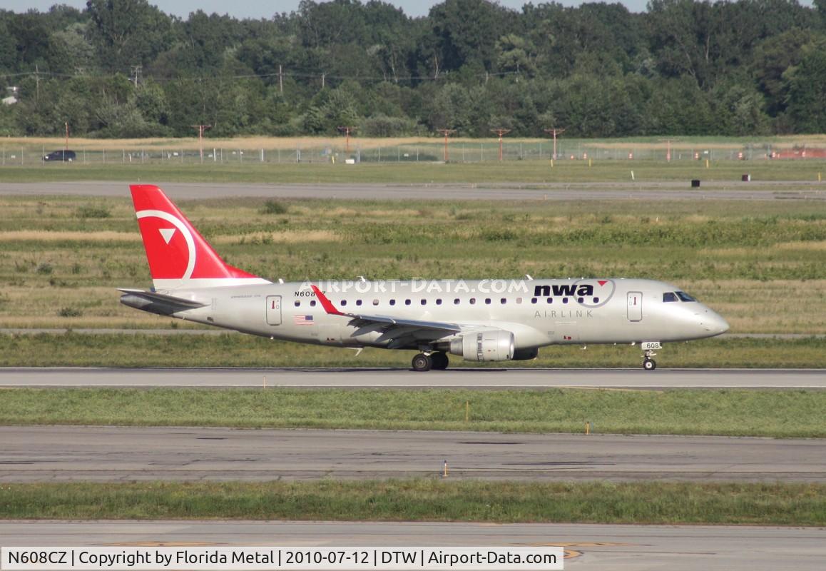 N608CZ, 2007 Embraer 175LR (ERJ-170-200LR) C/N 17000195, Compass E175