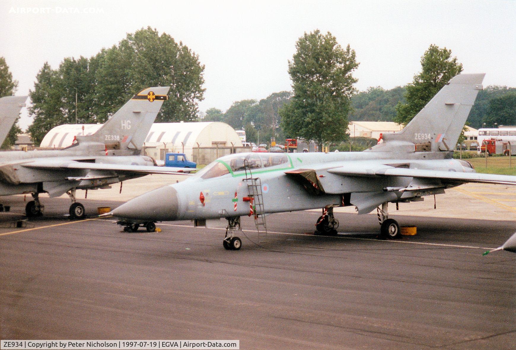 ZE934, 1989 Panavia Tornado F.3 C/N 3362, Tornado F.3, callsign Scimitar 1, of 111 Squadron based at RAF Leuchars on the flight-line at the 1997 Intnl Air Tattoo at RAF Fairford.