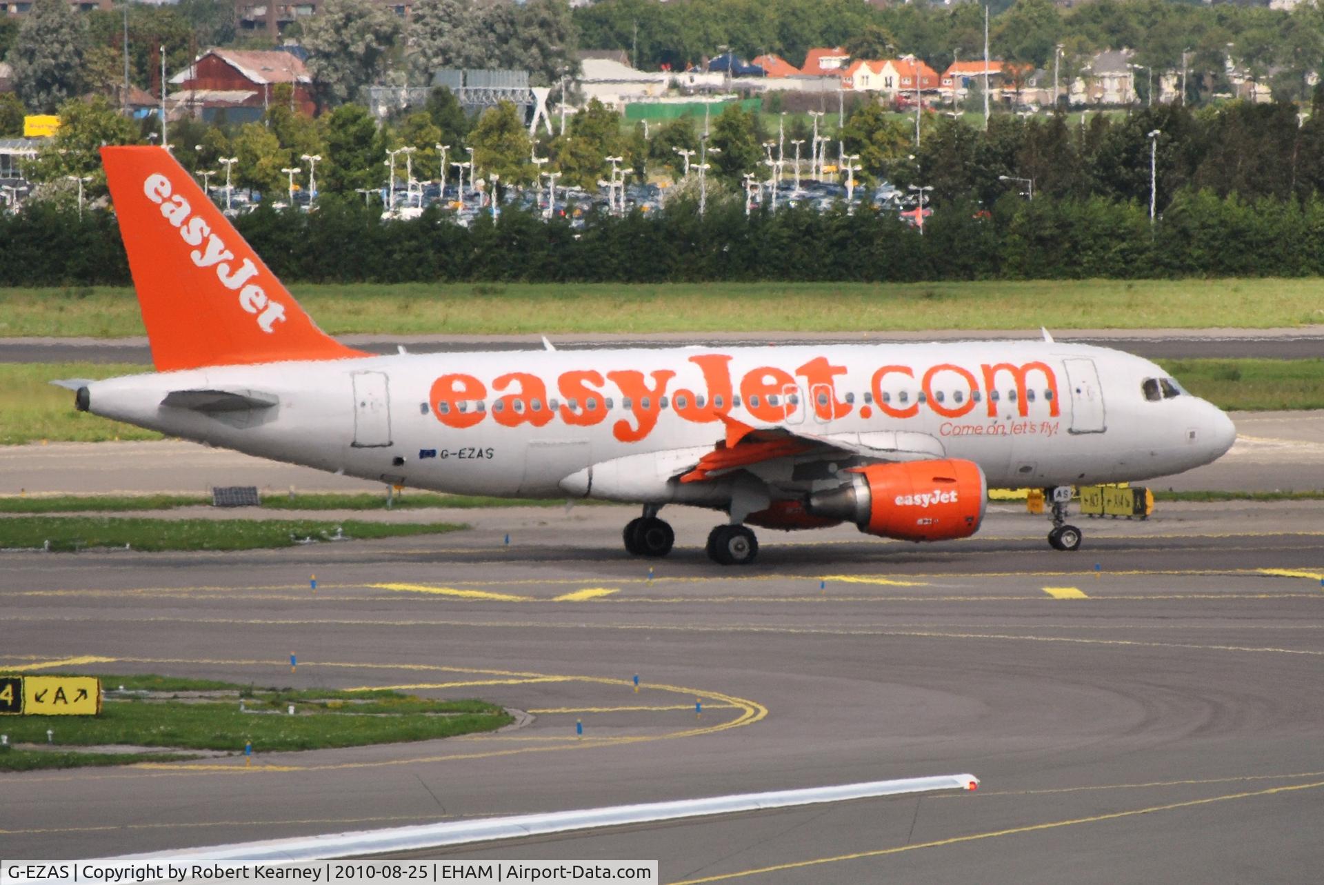 G-EZAS, 2006 Airbus A319-111 C/N 2779, EasyJet taxiing for take-off