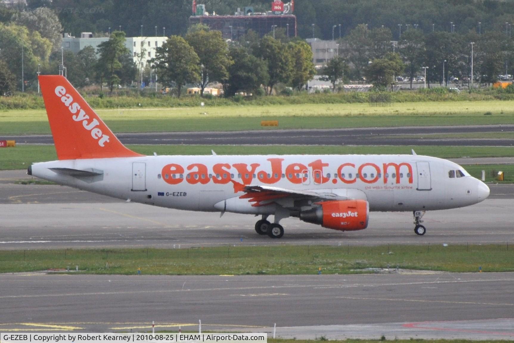 G-EZEB, 2004 Airbus A319-111 C/N 2120, EasyJet taxiing out ofr take-off