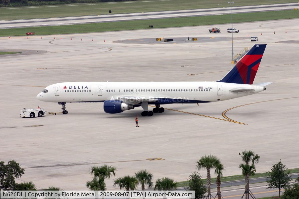 N626DL, 1987 Boeing 757-232 C/N 22916, Delta 757-200