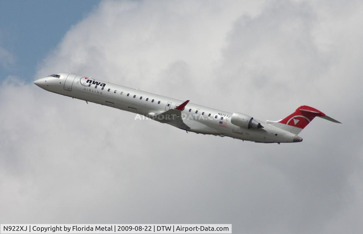 N922XJ, 2008 Bombardier CRJ-900LR (CL-600-2D24) C/N 15174, Mesaba CRJ-900