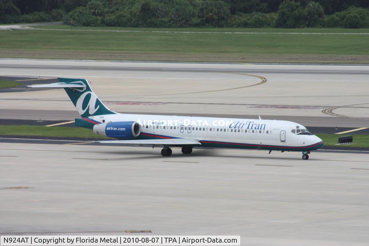 N924AT, 2000 Boeing 717-200 C/N 55080, Air Tran 717
