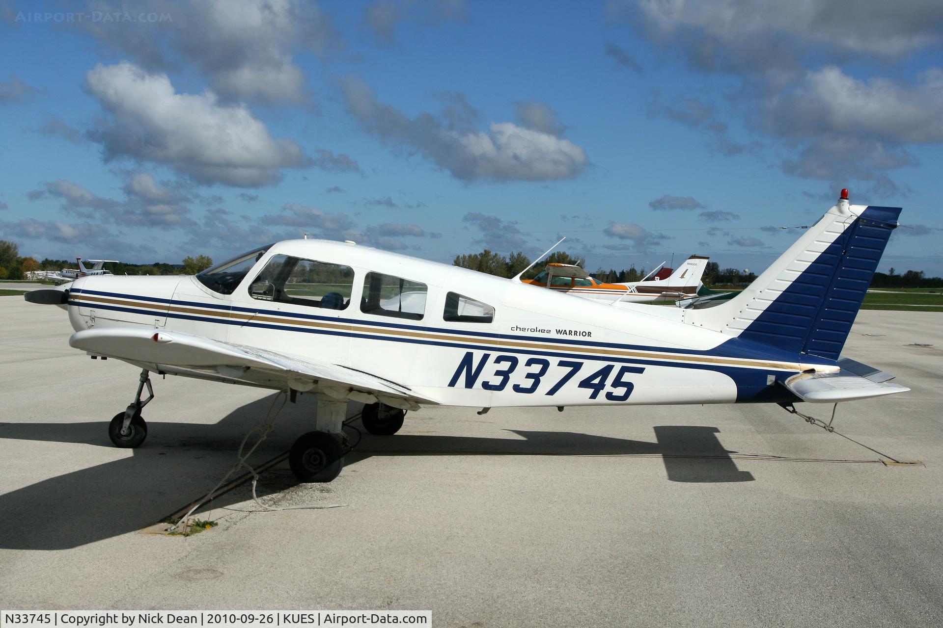 N33745, 1975 Piper PA-28-151 Cherokee Warrior C/N 28-7515359, KUES