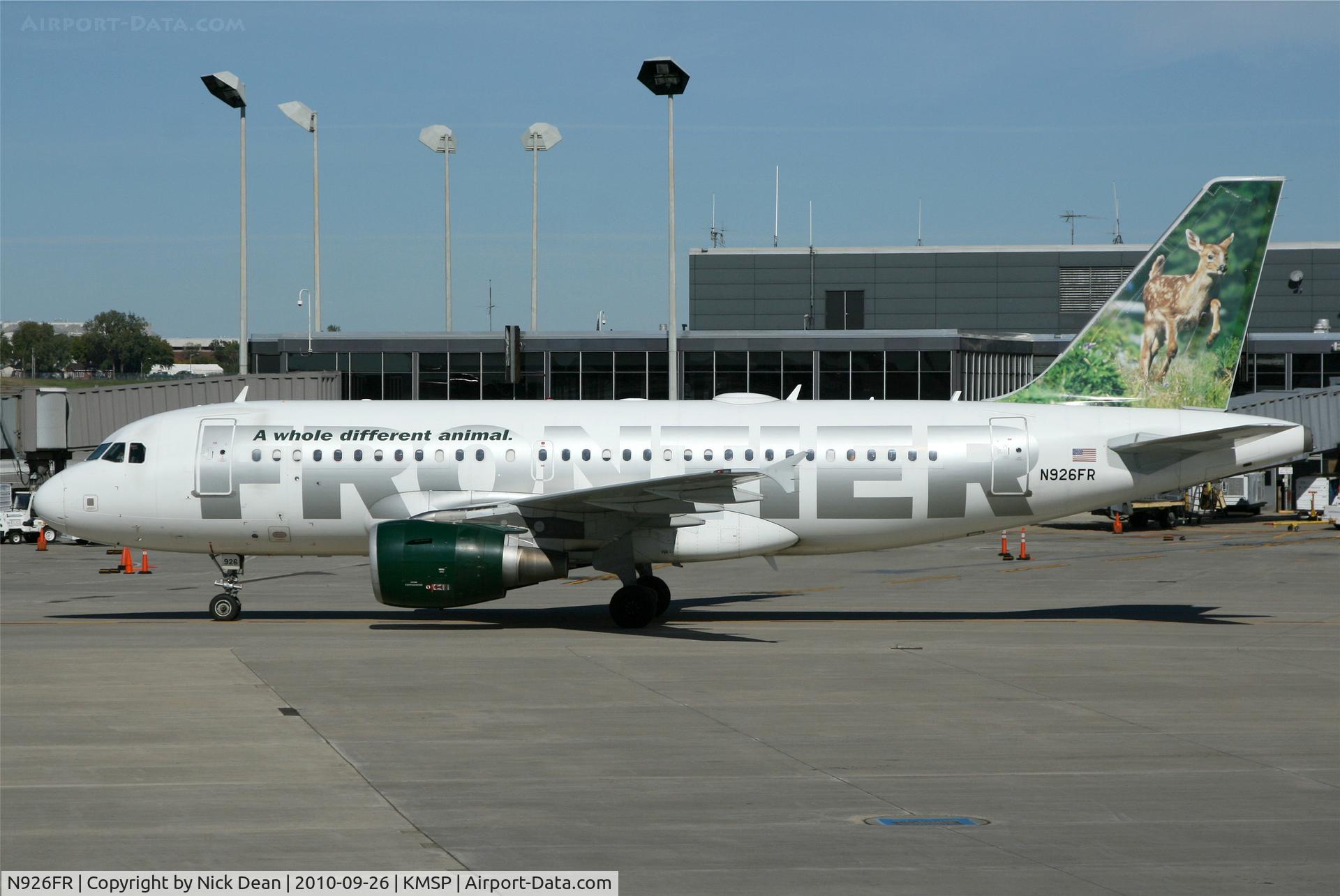 N926FR, 2004 Airbus A319-111 C/N 2198, KMSP