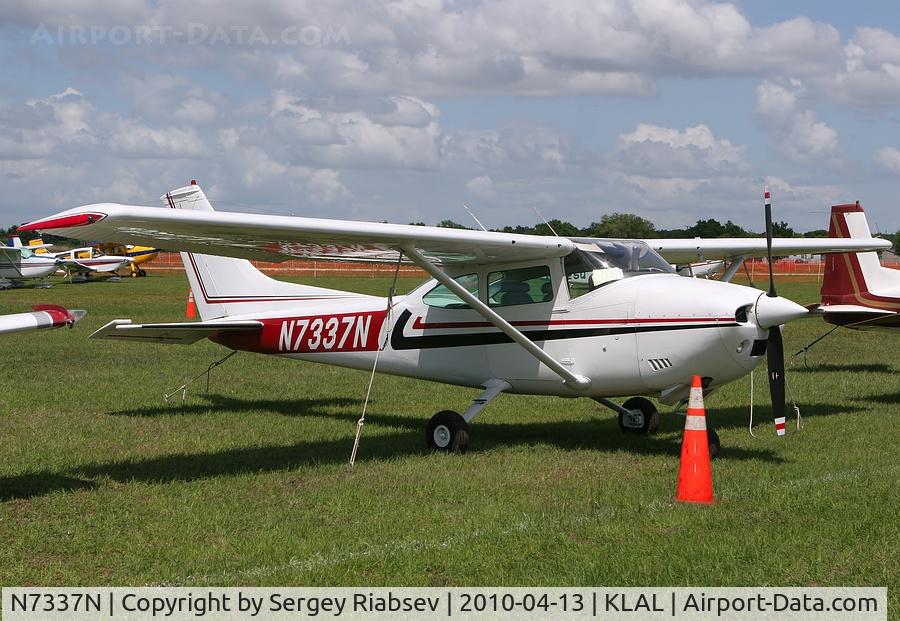 N7337N, 1974 Cessna 182P Skylane C/N 18263121, Sun-n-fun 2010