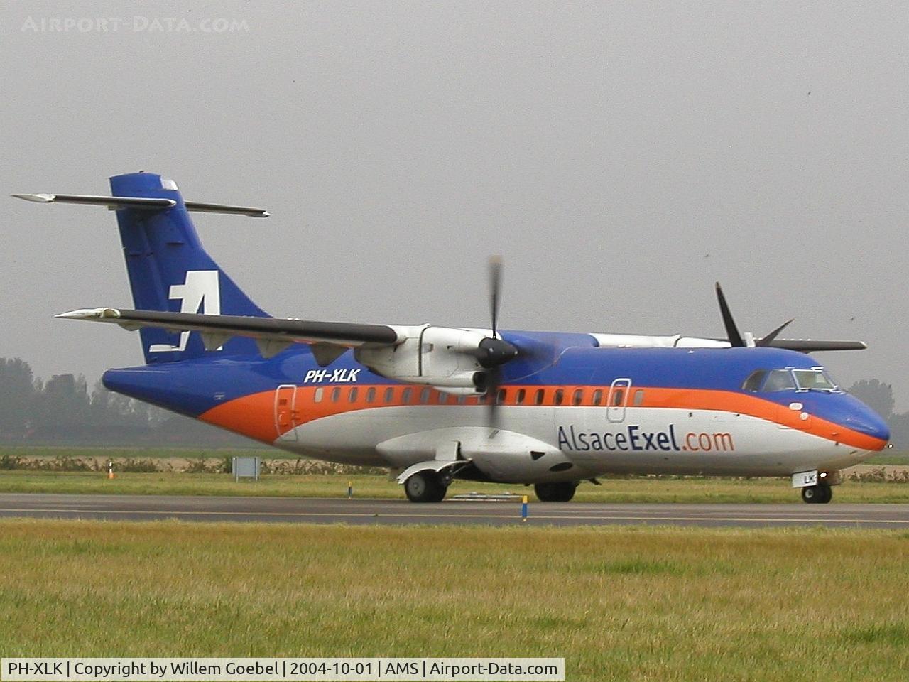 PH-XLK, 1988 ATR 42-320 C/N 093, Taxi to the gate