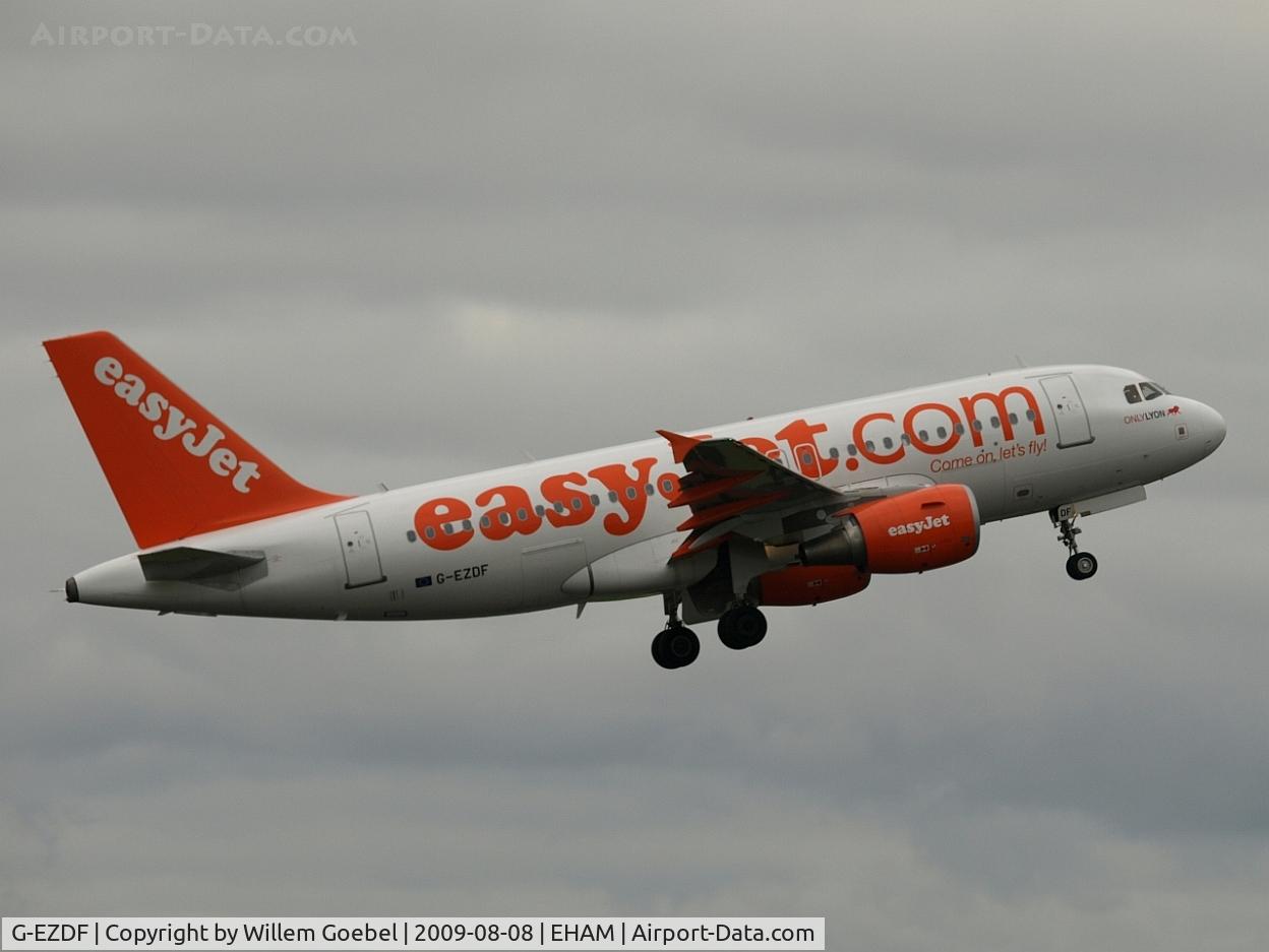 G-EZDF, 2008 Airbus A319-111 C/N 3432, Take off of the Polderbaan of Amsterdam airport