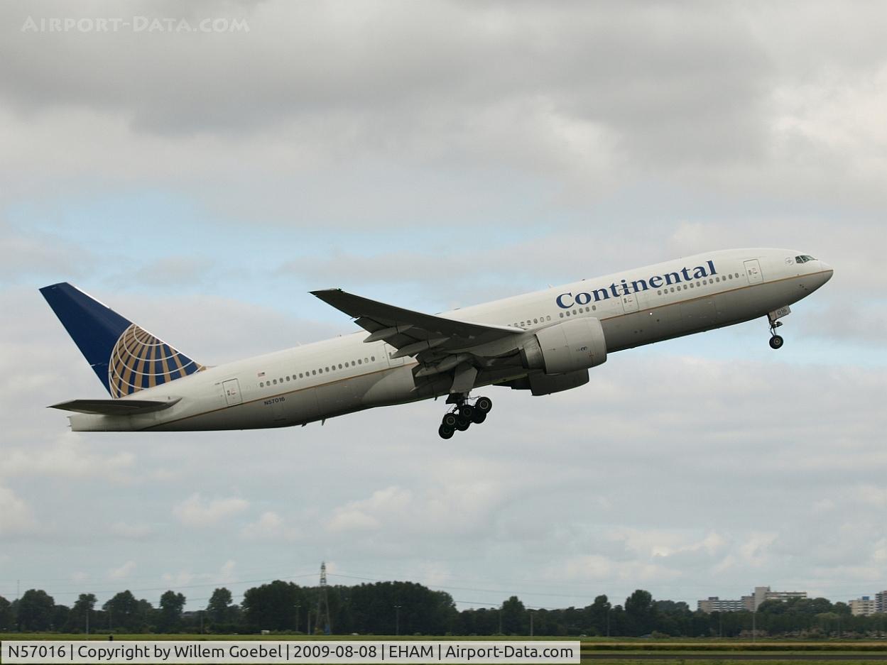 N57016, 2000 Boeing 777-224 C/N 28679, Take off of the Polderbaan of Amsterdam airport
