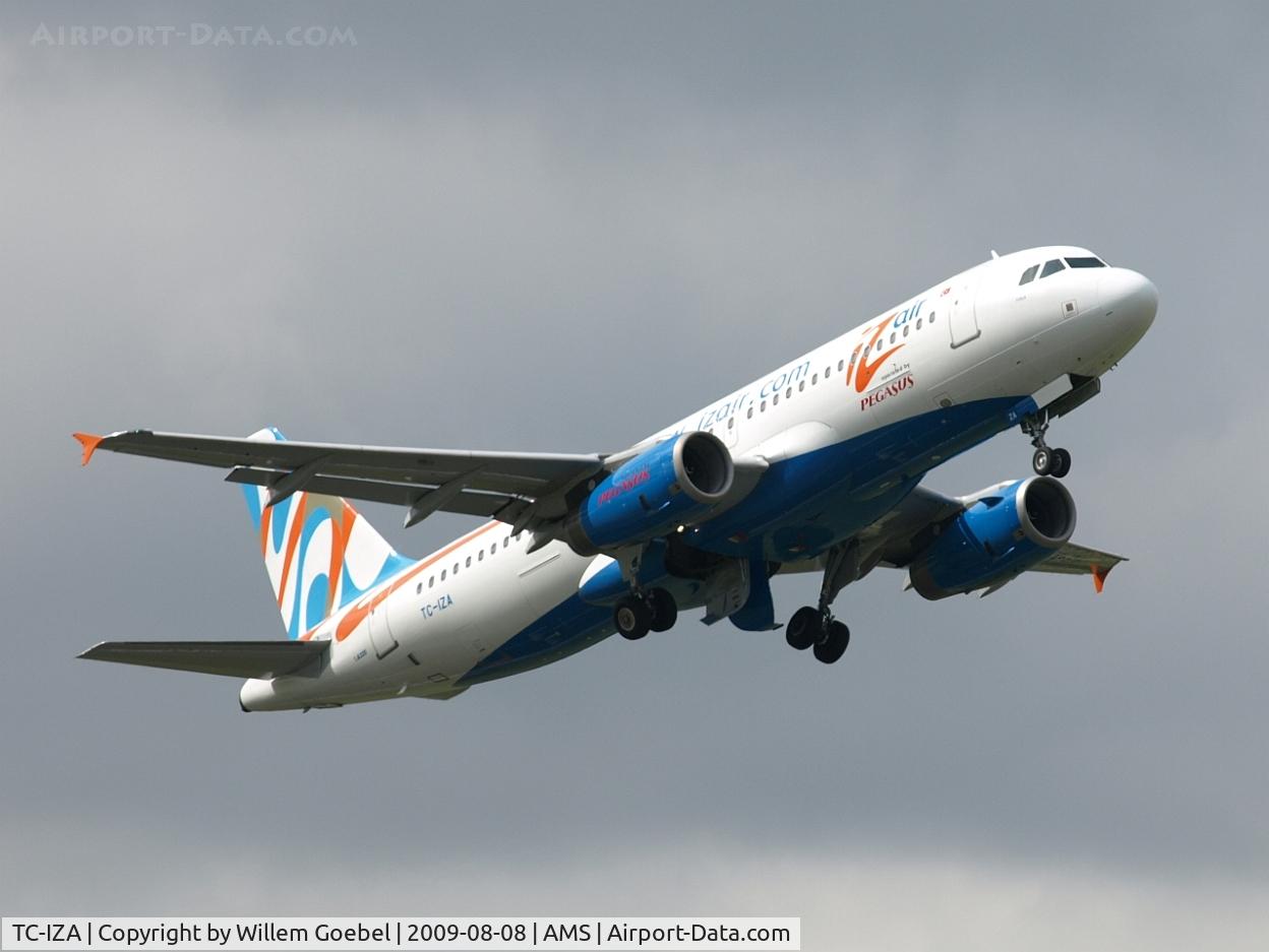 TC-IZA, 2003 Airbus A320-233 C/N 2118, Take off of the Polderbaan of Amsterdam airport
