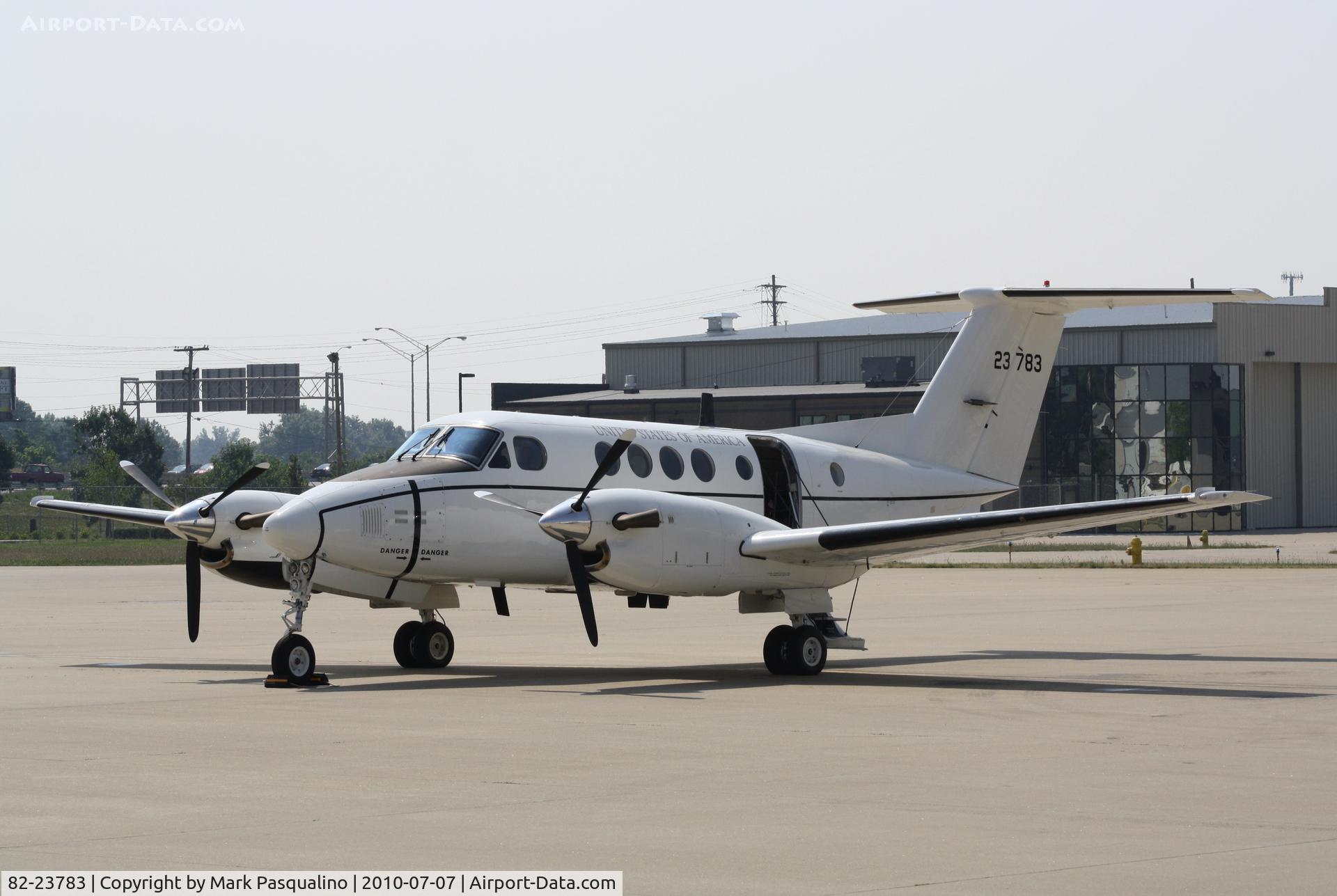 82-23783, 1982 Beech C-12D Huron C/N BP-31, Beech C-12D