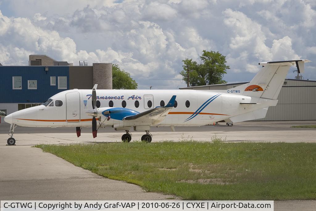 C-GTWG, 1994 Beech 1900D C/N UE-79, Transwest Air B1900
