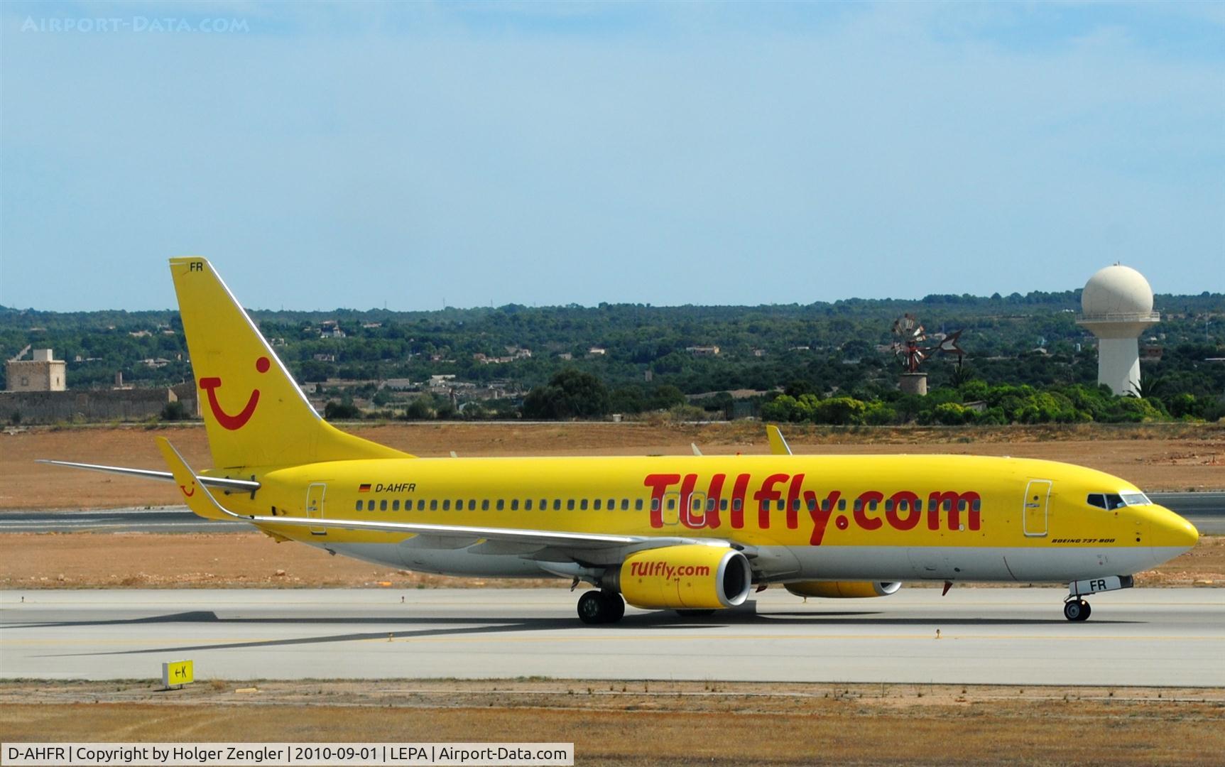 D-AHFR, 2000 Boeing 737-8K5 C/N 30593, Straight from northern Germany - a yellow HAM shuttle to PMI.