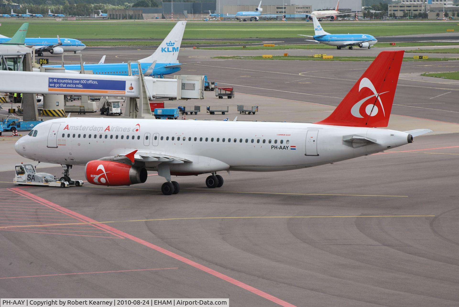 PH-AAY, 1995 Airbus A320-232 C/N 527, Amsterdam Airlines on push back