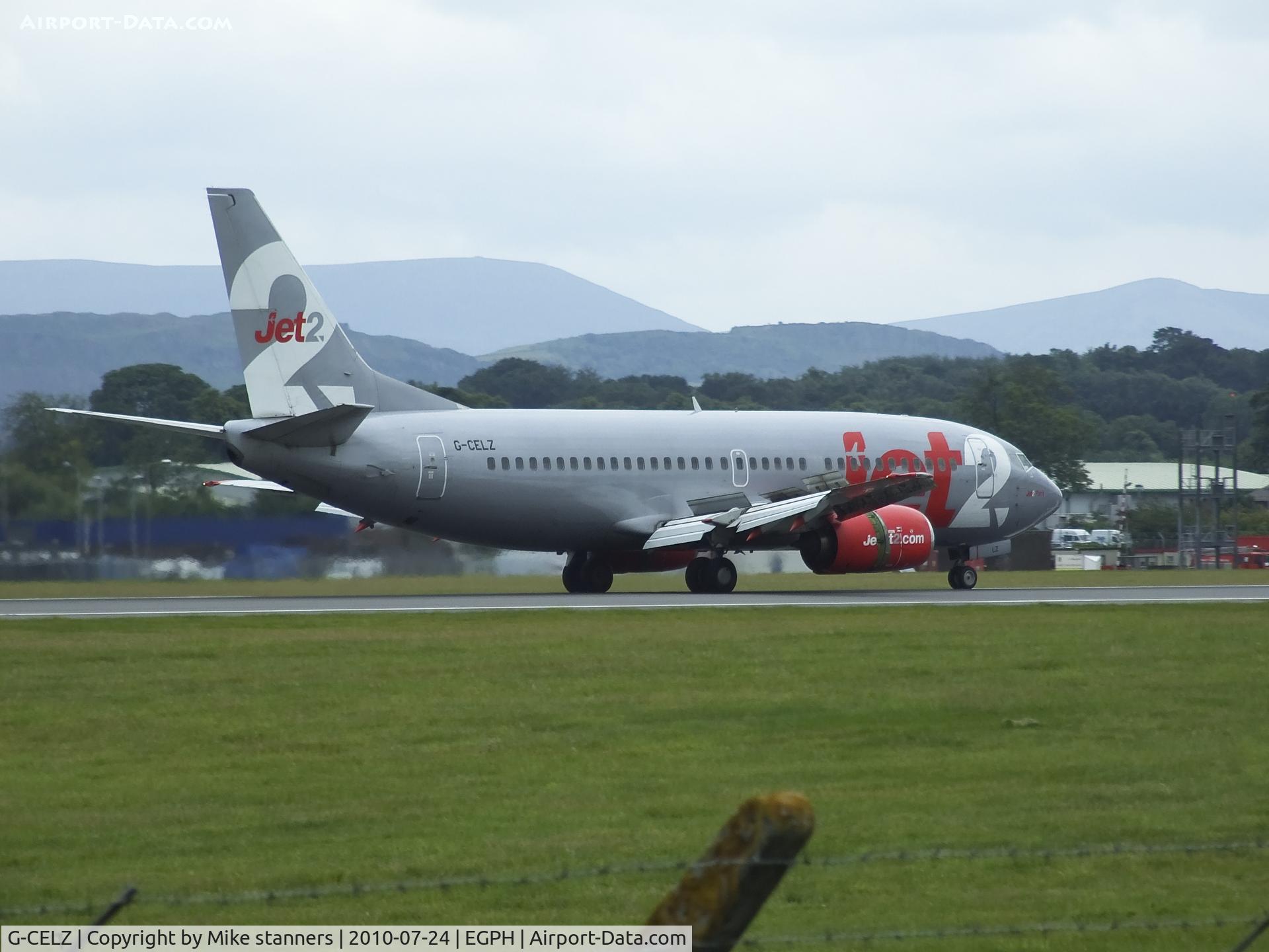 G-CELZ, 1986 Boeing 737-377(QC) C/N 23658, jet2 B737-300 landing on runway 24 At EDI