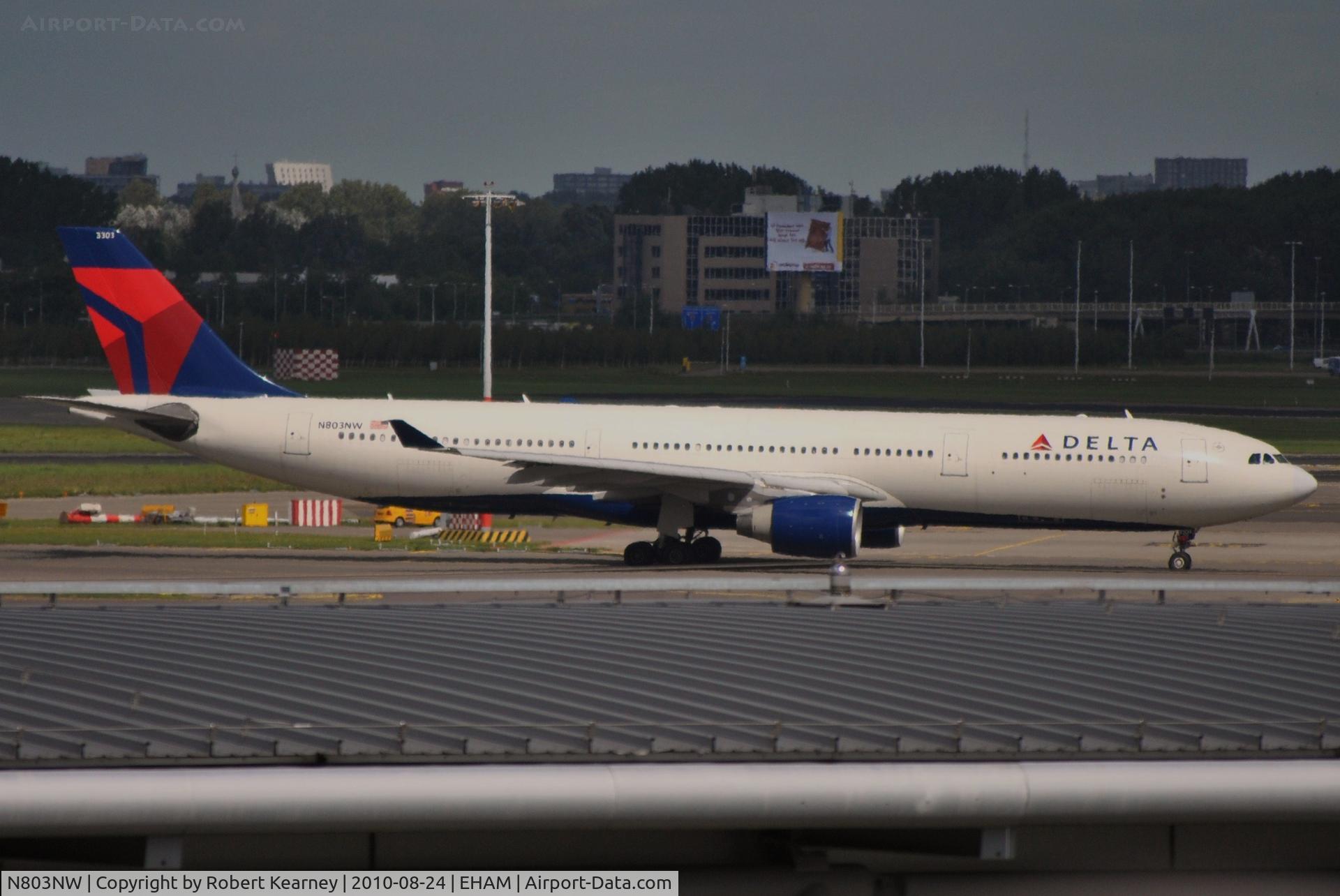 N803NW, 2003 Airbus A330-323 C/N 0542, DAL taxiing out for departure