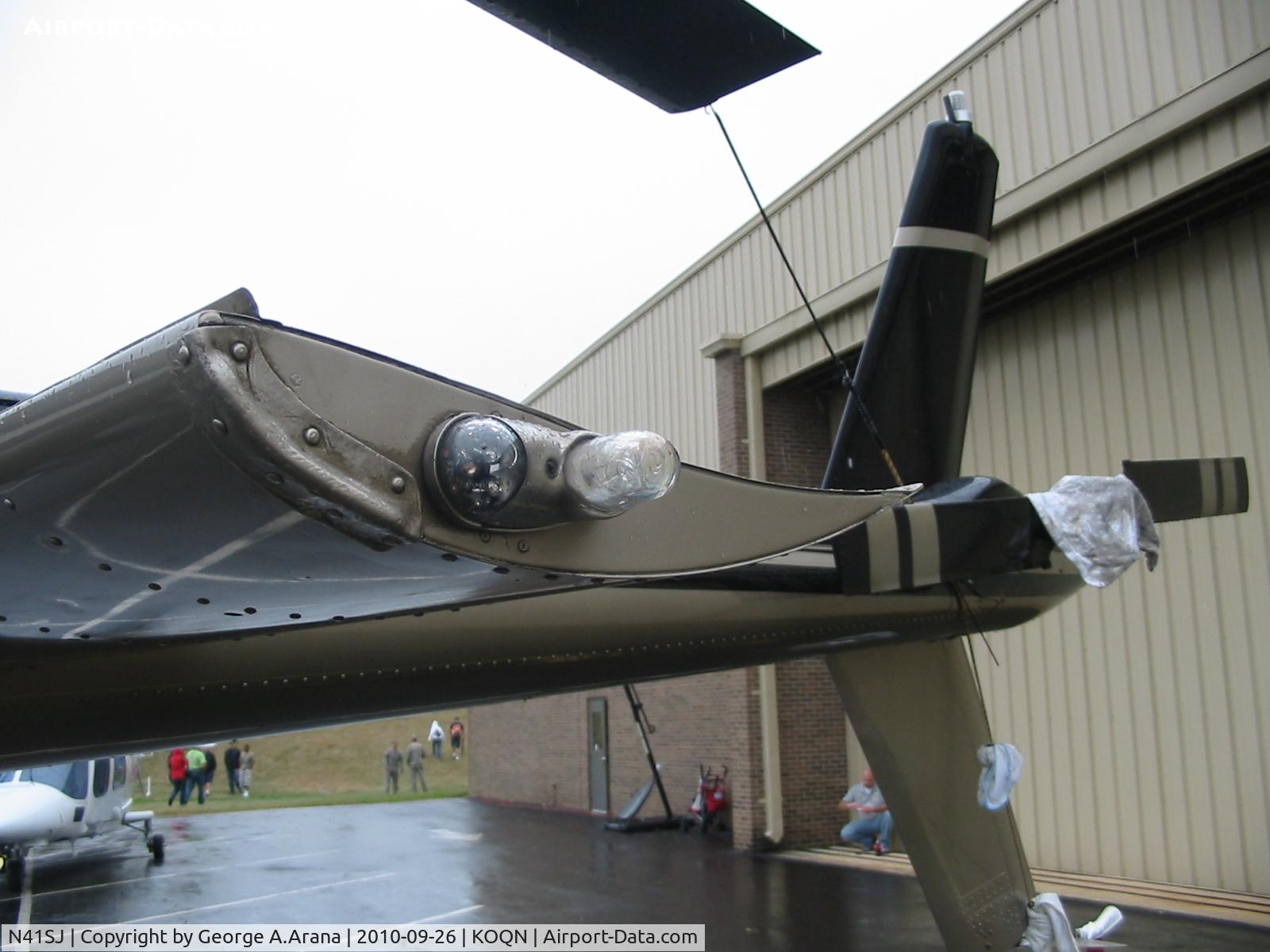 N41SJ, 1974 Bell 206B C/N 1352, Navlight and strobe