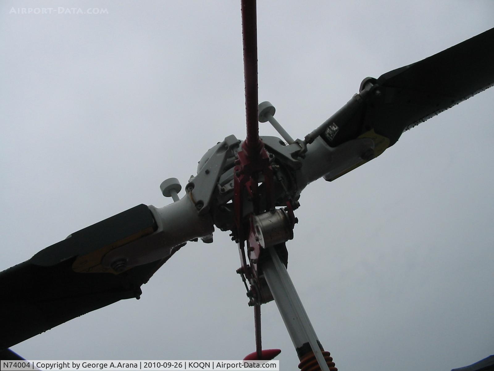 N74004, 1951 Bell 47D-1 C/N 403, Main rotor