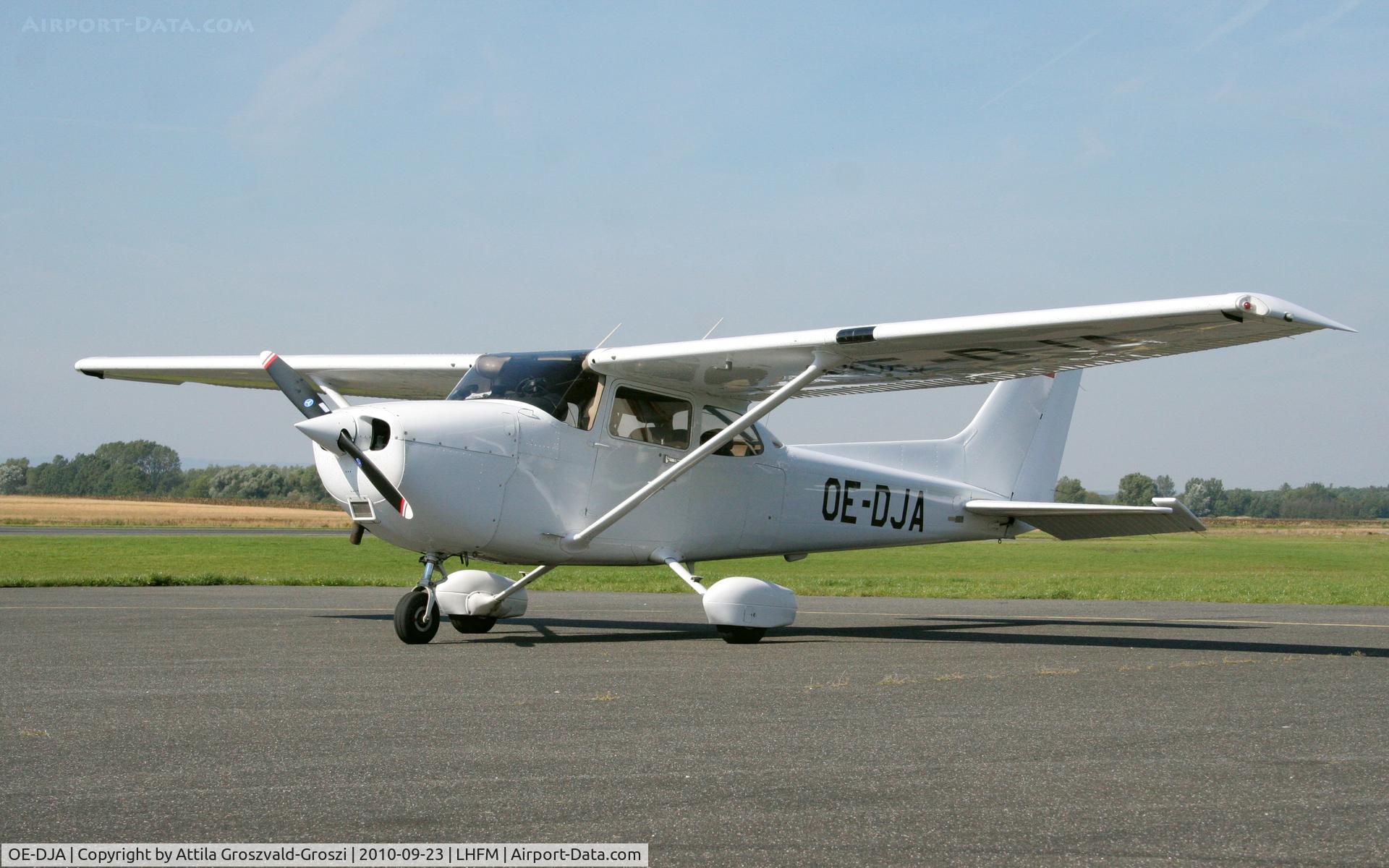 OE-DJA, 2004 Cessna 172R C/N 17281230, Fertöszentmiklos Airport