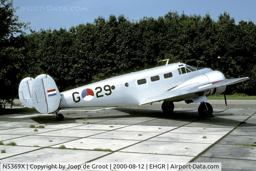 N5369X, 1952 Beech D18S-3NM C/N CA-254, the current registration PH-KHV was allotted in 2003.