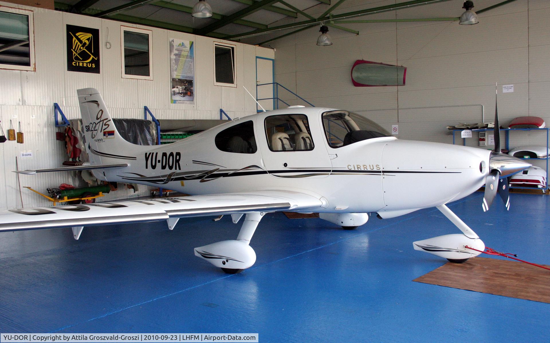 YU-DOR, 2007 Cirrus SR22 GTS C/N 2355, Fertöszentmiklos Airport Maintenance Base - (HAT&S) Hungarian Aircraft Technology and Service Ltd. hangar